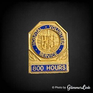 Vintage Hospital Volunteer Service Pin Blue Enamel Gold Tone 800 Hours Award